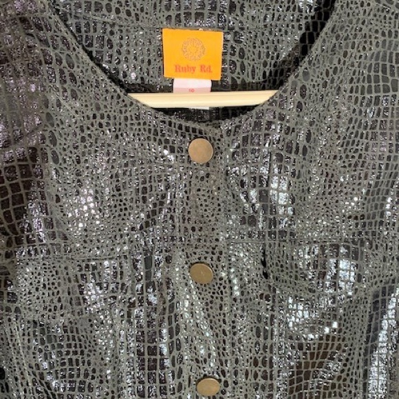 Ruby Red Jacket - Picture 3 of 6